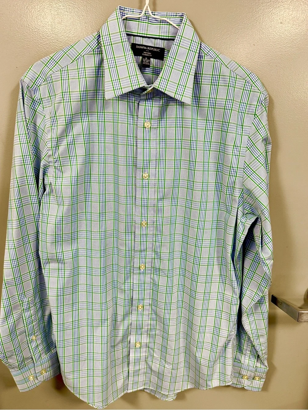 Banana Republic Light Blue and Green Plaid Men’s Dress Shirt